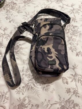 Lug Camo Water Bottle Holder